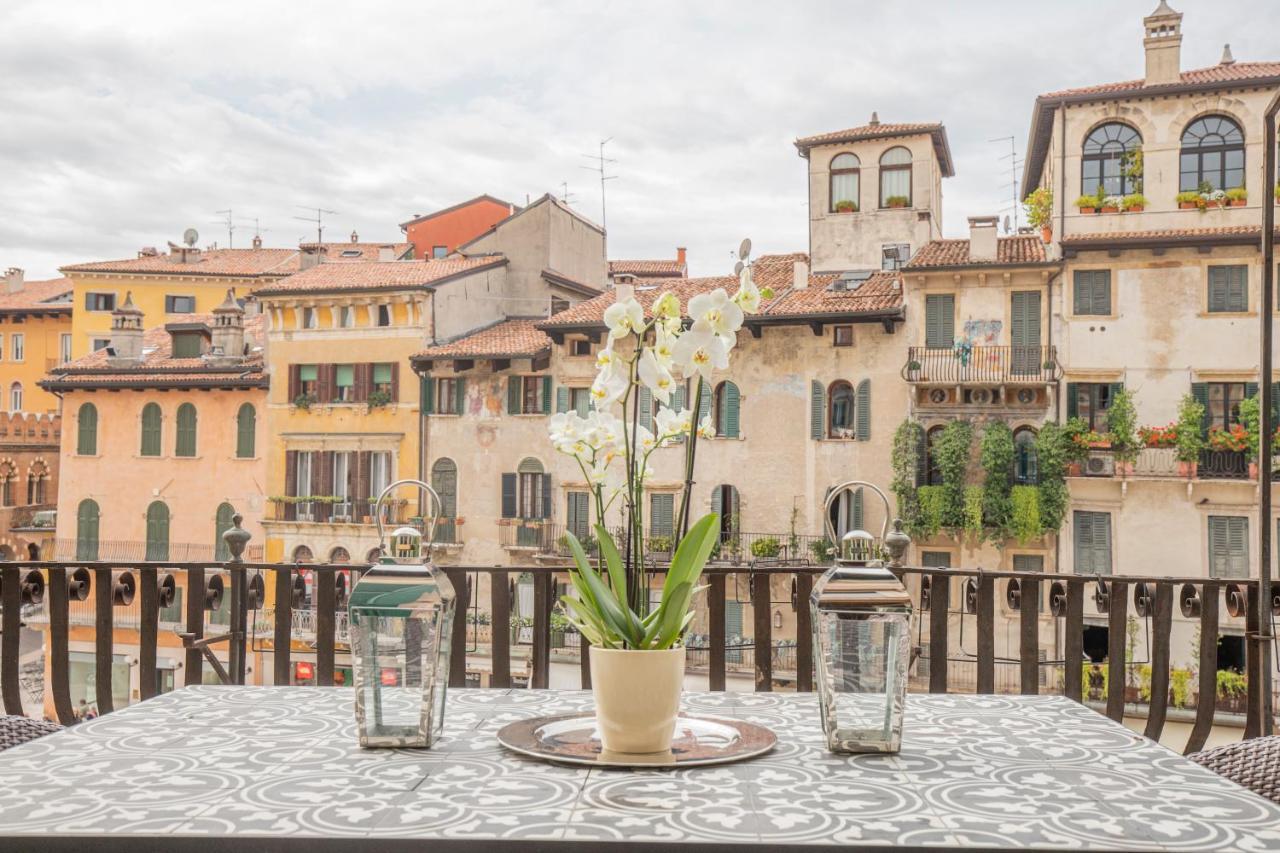 Corte Realdi Suites Piazza Erbe Werona Pokój zdjęcie